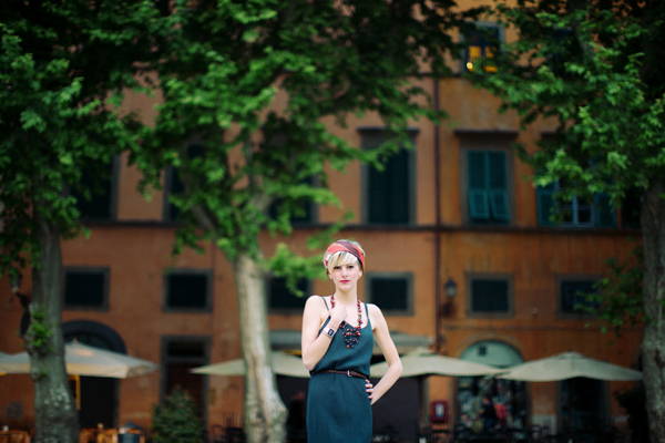 romantic-engagement-session-italy-photography
