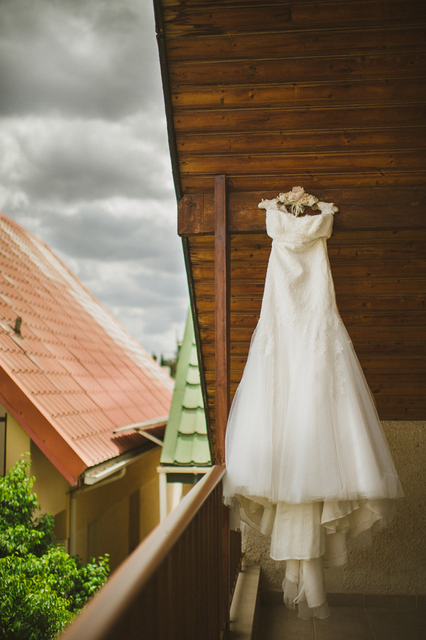 Popi-Michaelidou-wedding-dresses