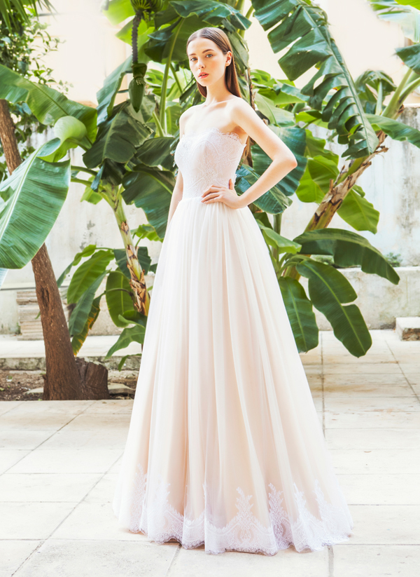 designer-wedding-gowns-Costarellos-2015