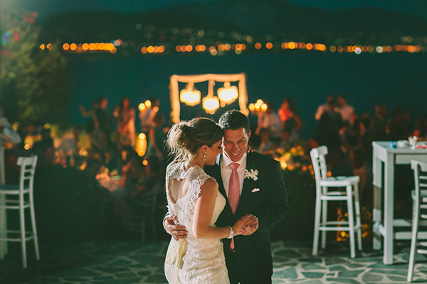 Questions to ask your wedding DJ