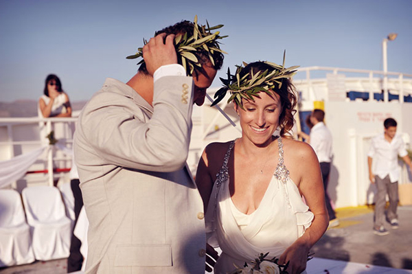 married-couple-destination-wedding-greece