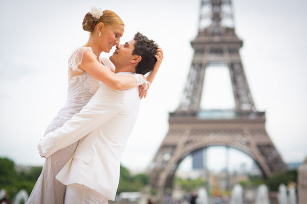 Romantic day after session in Paris | Vicky & Dimitris