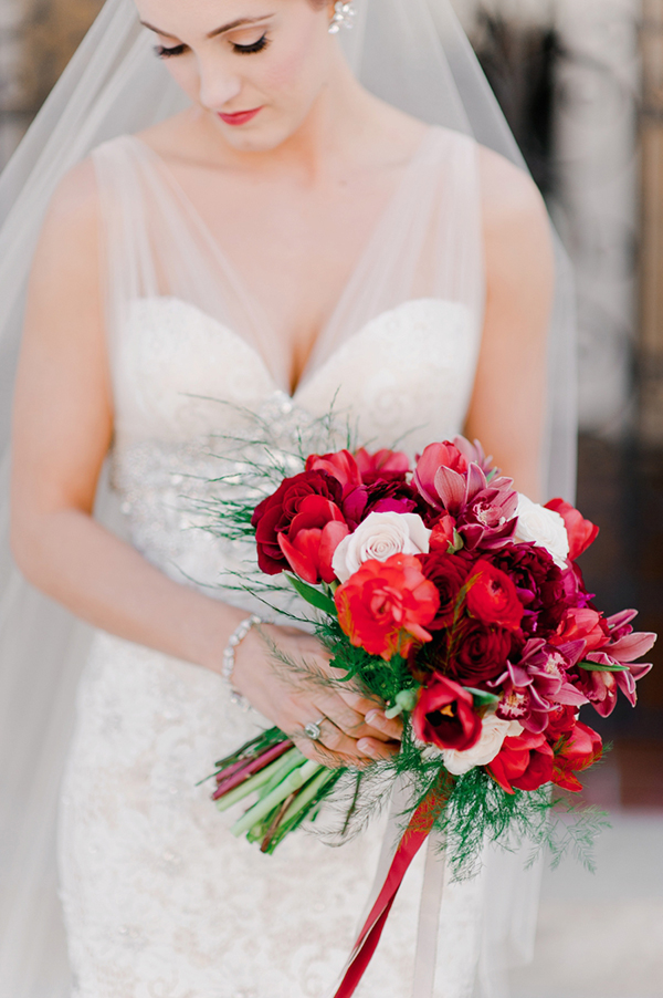 bridal-bouquet-red-roses (3)