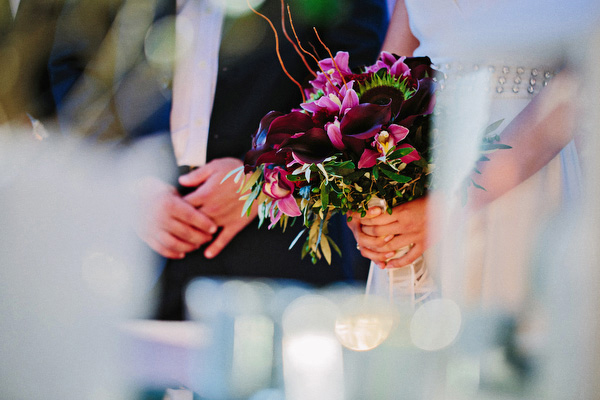 rich-colors-in-wedding-bouquet