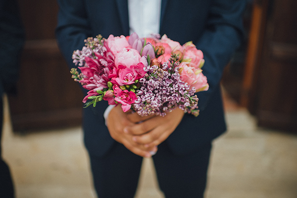 bridal-bouquet-bright-colors