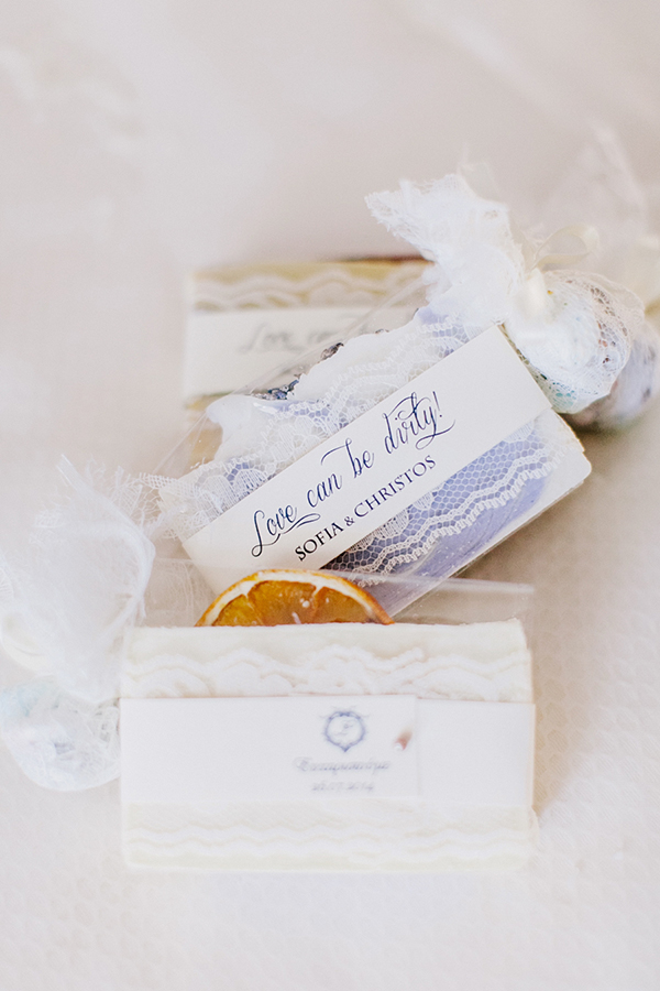 wedding-invitations-with-lace