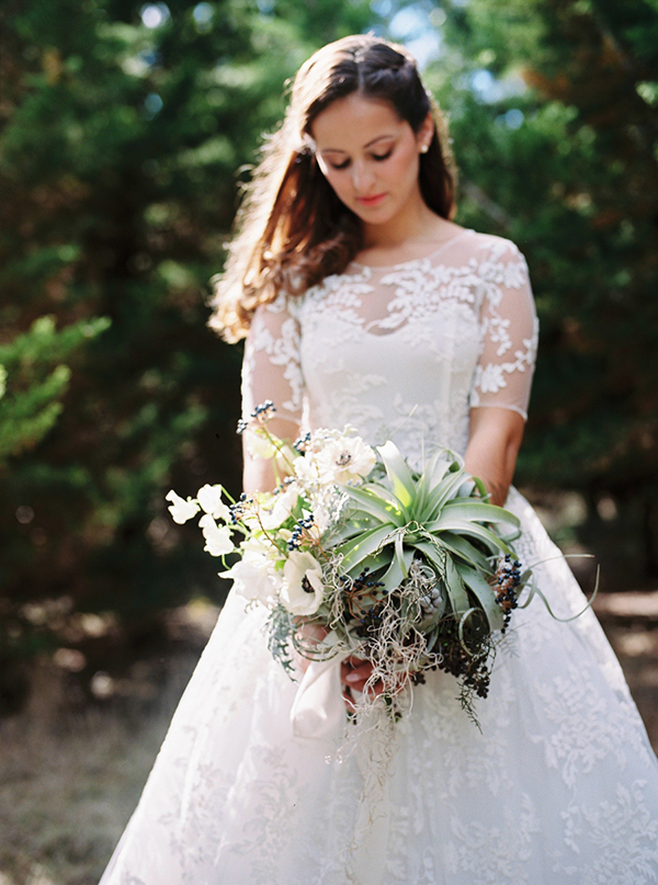 lace-wedding-dress