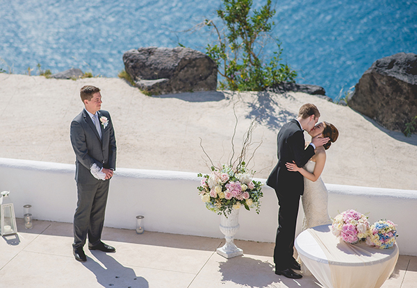 Wedding-in-Santorini (2)