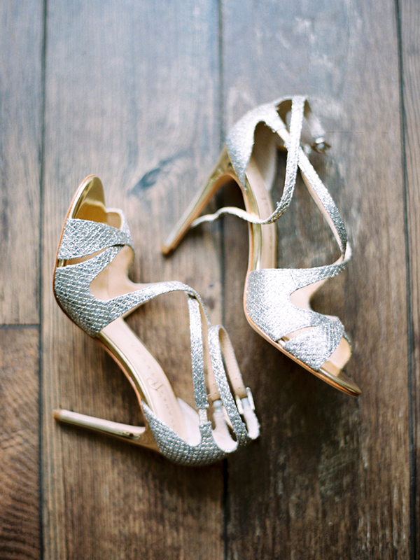 metallic-bridal-shoes