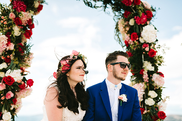 Colorful boho wedding in Santorini | Maxine & Lorenz