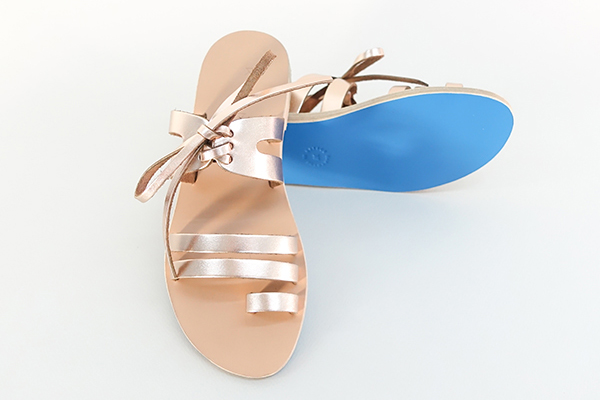 Minimal chic bridal sandals for a summer wedding