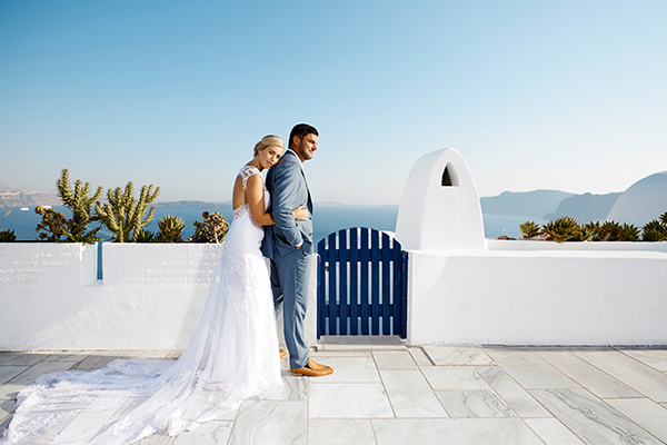 Luxurious wedding overlooking the sea | Lauren & Chris