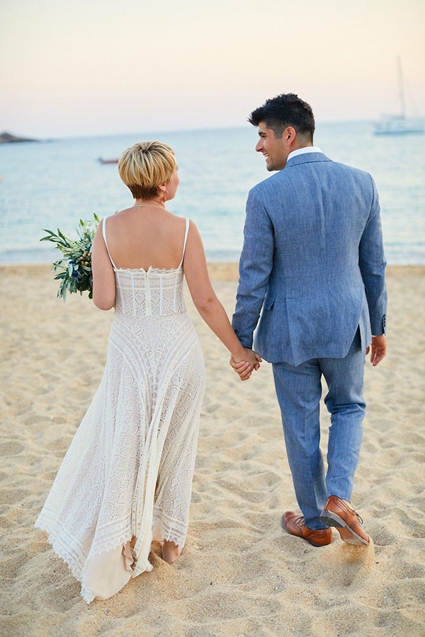 natural-beach-wedding-Greece-31