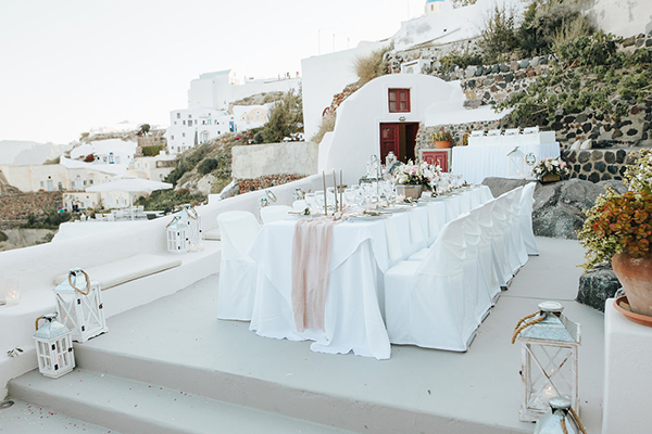 romantic-destination-wedding-Santorini-17