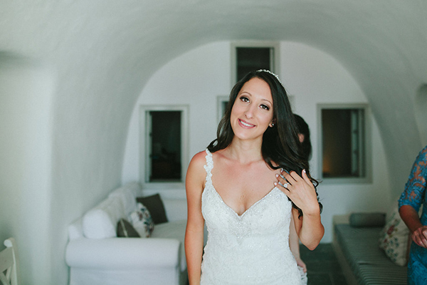 romantic-destination-wedding-Santorini-9