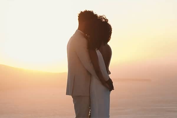 Romantic video of an intimate wedding in Santorini | Janice & William