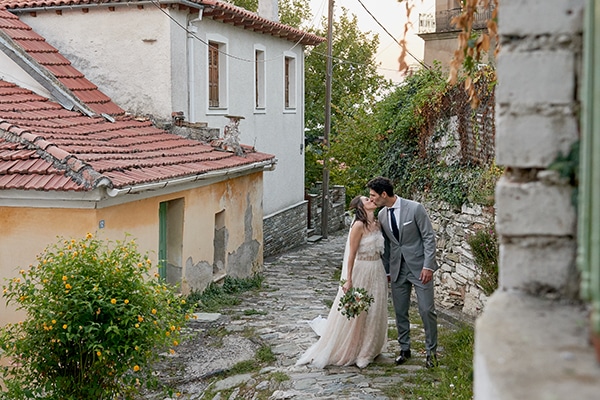 Romantic wedding in white hues | Kassiani & Antonis