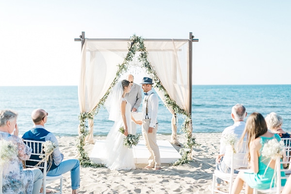 beautiful-beach-wedding-crete_13