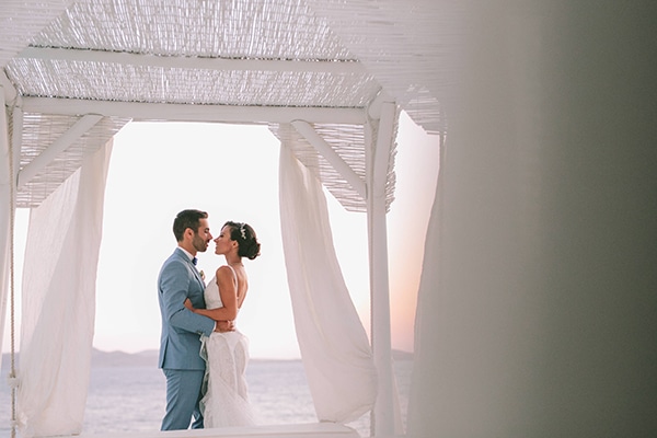 Elegant chic destination wedding in Mykonos | Gaelle & Habib