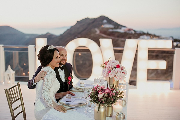 Elegant wedding in Santorini | Liz & Rob