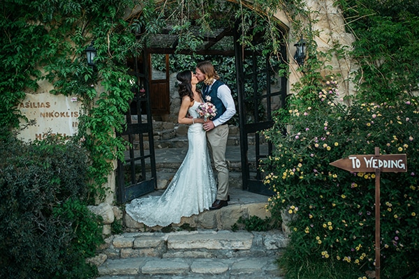 Rustic romantic wedding in Cyprus | Joanna & Michael
