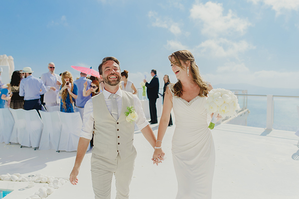 Intimate wedding with minimal details in Santorini| Cristin & Alexis