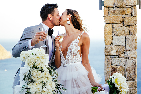Beautiful wedding in Mykonos | Chloe & Kevin