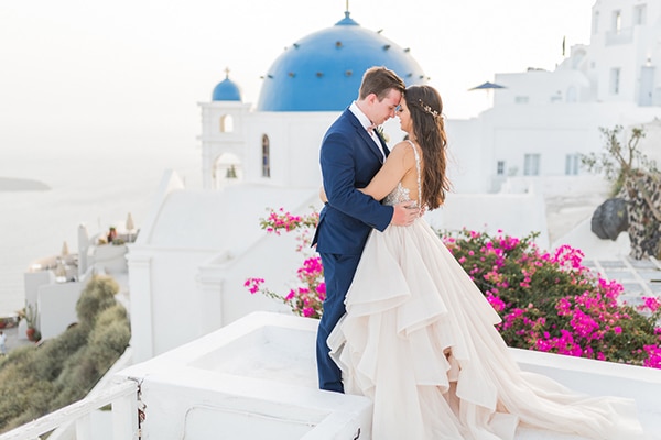 Gorgeous intimate wedding in Santorini | Macey & Stephen