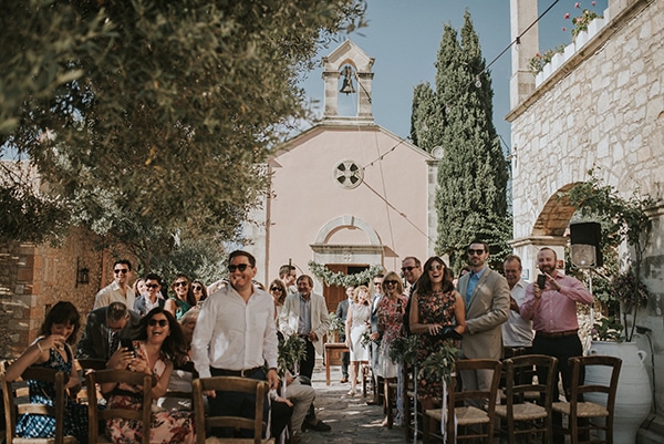 natural-romantic-wedding-rethymno-crete_18