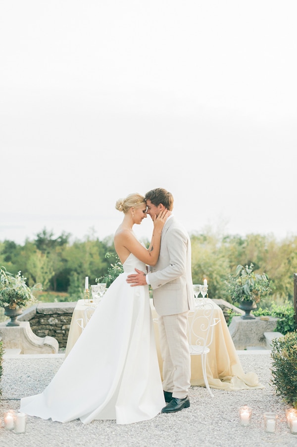 romantic-intimate-styled-shoot-italy_16