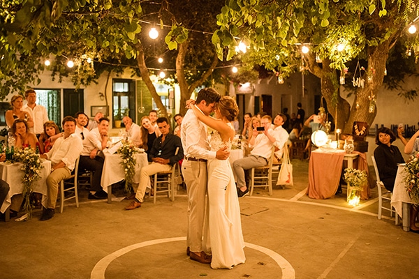 Romantic wedding in beautiful Folegandros | Noell & Ryan