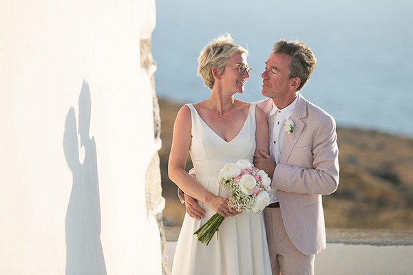 Romantic destination wedding in Folegandros │Fiona & Renaud