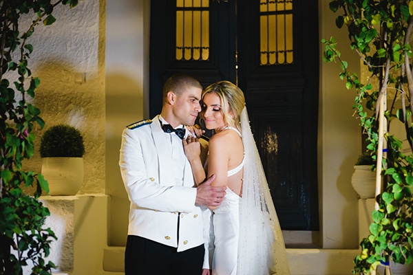 Elegant wedding in white and gold hues │Zoe & Giannis
