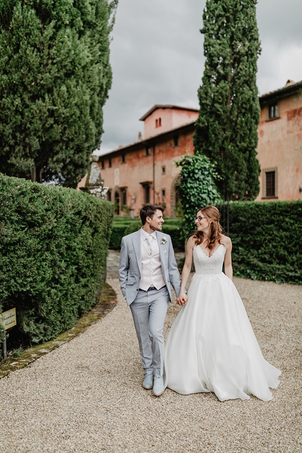 romantic-summer-wedding-tuscany-rustic-details_55