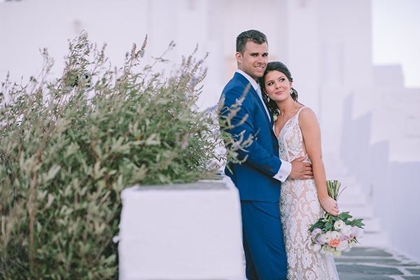 Romantic chic summer wedding in Sifnos | Gabrielle & Beau