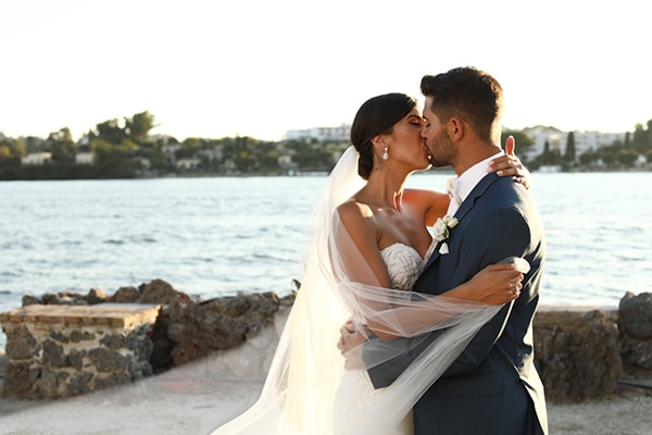 The dreamiest Greek island wedding in purple hues