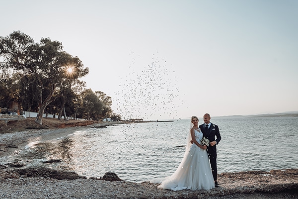 greco-italian-summer-wedding-spetses-white-gold-details_22
