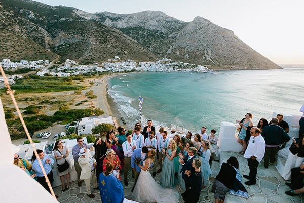 gorgeous-rustic-beach-wedding-sifnos_02