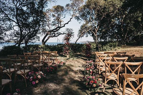 colorful-outdoor-wedding-picturesque-corfu-island_07