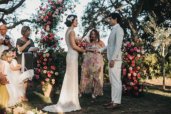 colorful-outdoor-wedding-picturesque-corfu-island_12