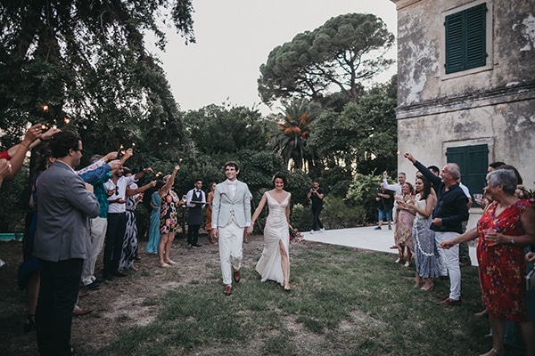colorful-outdoor-wedding-picturesque-corfu-island_41