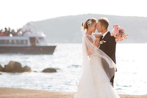 Lush garden style wedding in Parga Greece with touches of elegance