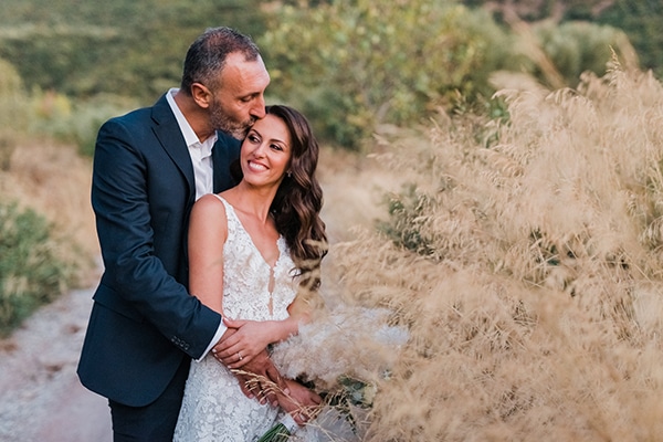 Boho inspired fall wedding in Greece with ivory roses │ Anna & Menios