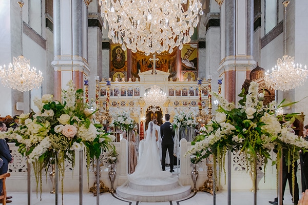 ultra-romantic-wedding-limassol-hydrangeas-fairylights_19x
