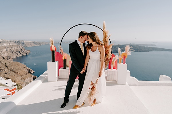 Utterly romantic elopement in Santorini with modern details │ Lintianna & Renos