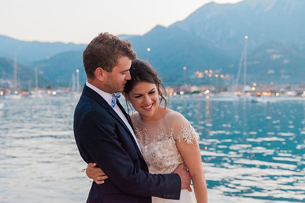 An intimate Greek – French affair in Lefkada with romantic blossoms │ Margarita & Emmanuel