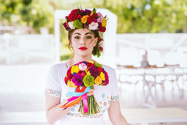 Colorful styled shoot with a modern flair