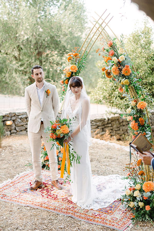 dreamy-forest-wedding-kefalonia-bold-coral-hues_13