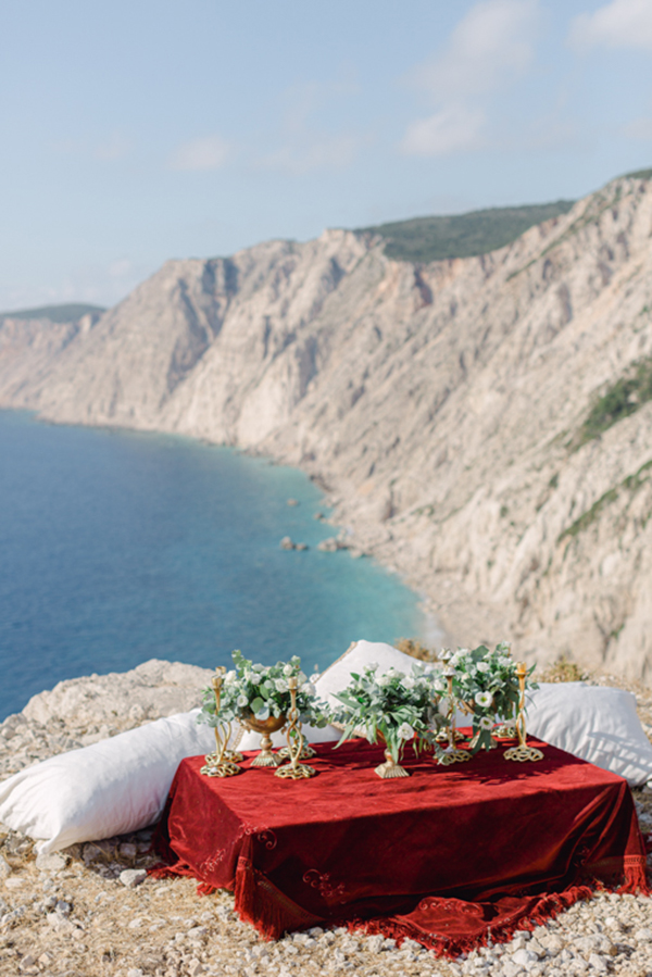 utterly-romantic-proposal-kefalonia-panoramic-sea-views_04