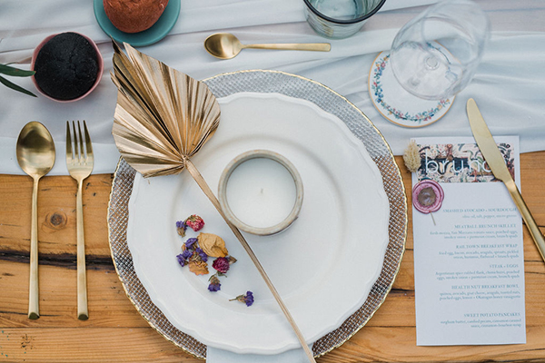 Stylish wedding brunch with your beloved ones on the day after your wedding